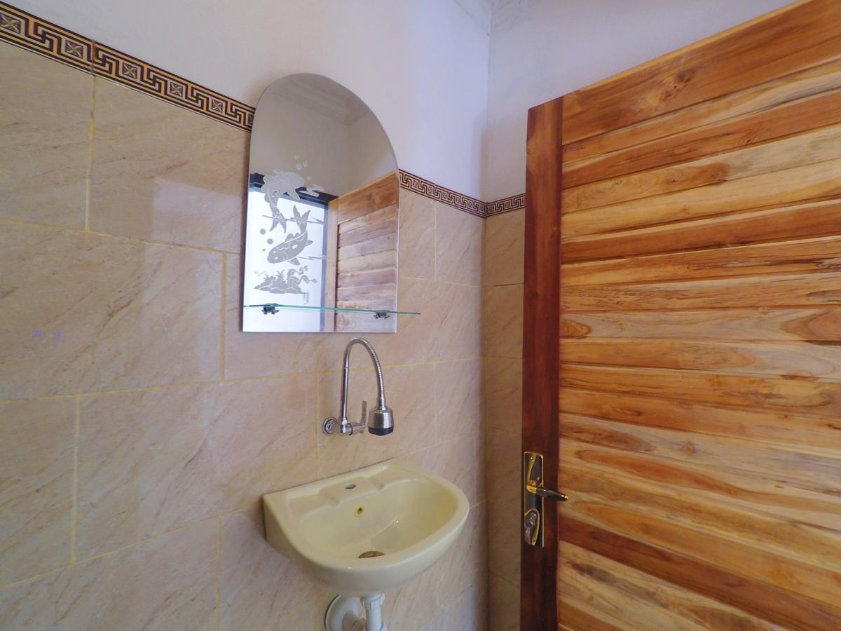 Batununggul Tropical Garden Inn מראה חיצוני תמונה